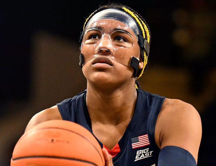 Why is Aaliyah Edwards wearing a mask? Explaining UConn star's Final